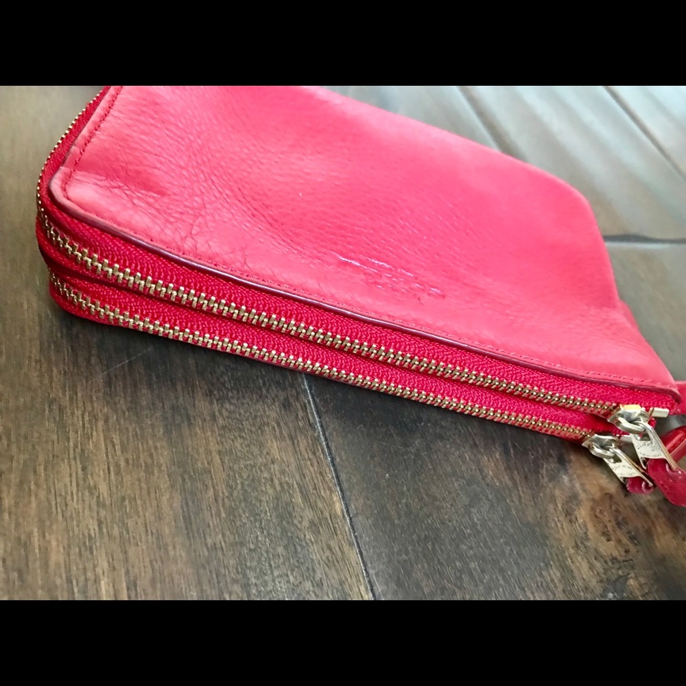 [Coach] Double Zip Wristlet Wallet❤️ - Picture 3 of 7
